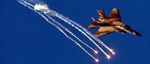 Israelische Kampfjets haben ein Hamas-Übungscamp im Gazastreifen angegriffen. Dieses Bild ist eine Archivaufnahme.