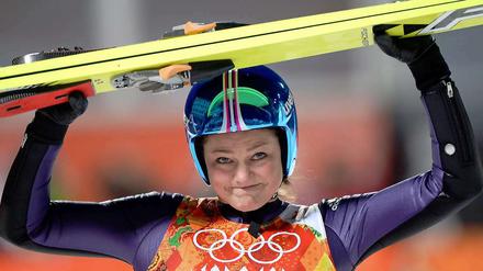 Frauen dürfen jetzt auch Skispringen. Es hat gedauert.