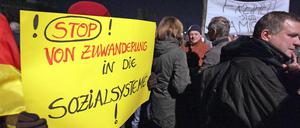 Islam und andere Stichworte: Plakat auf der "Pegida"-Demonstration am Montagabend.