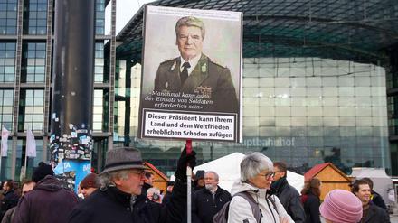 Feindbild Gauck. "Friedenswinter"-Demo am Samstag in Berlin
