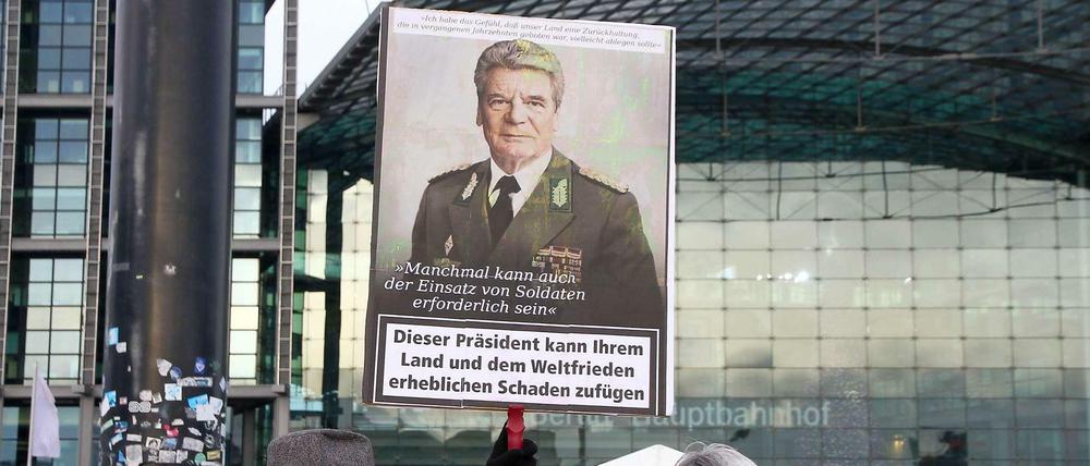 Feindbild Gauck. "Friedenswinter"-Demo am Samstag in Berlin