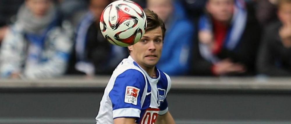 Valentin Stocker, 25, gewann mit dem FC Basel sechsmal die Meisterschaft und wechselte im Sommer zu Hertha BSC. Für die Schweiz hat er 25 Länderspiele bestritten.