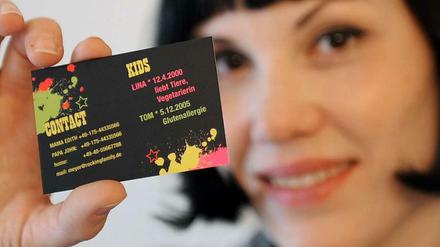 Kontaktangebot. Visitenkarten sind wieder im Kommen - und das nicht nur in Papierform. 