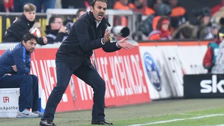 Schwere Aufgabe für Trainer Jos Luhukay und Hertha BSC: Der FC Bayern gastiert im Olympiastadion.