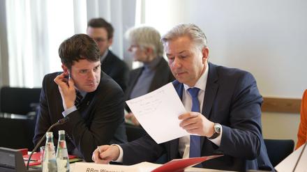 Björn Böhning, Chef der Senatskanzlei (li.), und der Regierende Bürgermeister Klaus Wowereit.