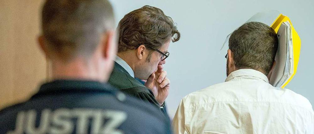 Der Angeklagte Mario K. beim Prozess.