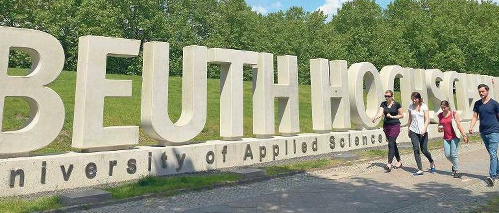 Auf die Studienplätze. Nur 23 Prozent der Berliner Studierenden sind an einer Fachhochschule eingeschrieben. 