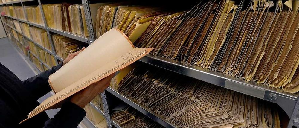 Alle Bezirksverordneten in Lichtenberg wurden auf offizielle und inoffizielle Stasi-Mitarbeit überprüft.