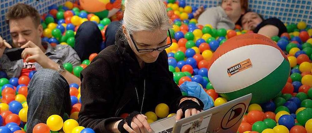 Ballaballa. Die Piratenpartei zwischen Gaga und großer Netzpolitik.