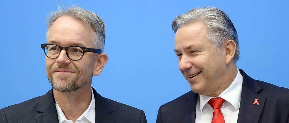 Oliver Reese und Klaus Wowereit bei der Pressekonferenz.