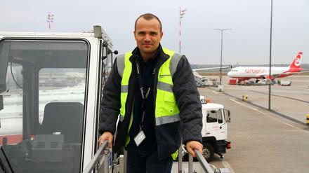 War auch schon mal Pinguin: Sven Gulich, Enteisungsmanager in Tegel