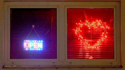 Ein Bordell in einem Wohnhaus.