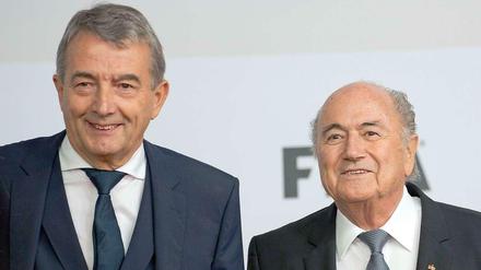 DFB-Präsident Niersbach (l.) mit Fifa-Chef Joseph Blatter.