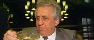 Egon Krenz während seines Prozesses 1997 in Moabit. Unser Kolumnist Werner Krätschell besuchte ihn später im Gefängnis.