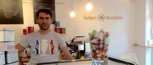 Gregor Weinhold in seinem "liebes bisschen".