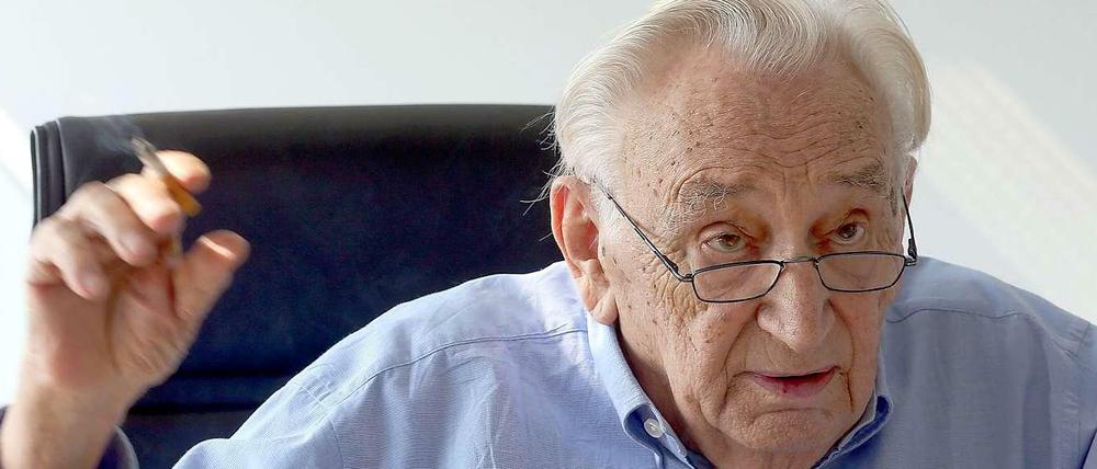 Großer alter Mann der deutschen Ostpolitik: Egon Bahr (SPD). Er schlägt vor, die Annektierung der Krim durch Russland zu "respektieren".