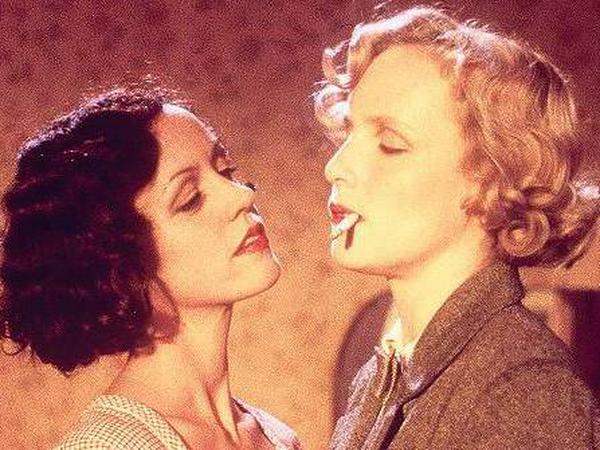 Der Film „Aimee & Jaguar“ (1999) mit Juliane Köhler und Maria Schrader zeigte das Schicksal eines Berliner Paares in der NS-Zei