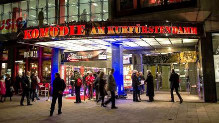 „Sommernacht“ im Herbst. Der Theater am Jubiläumsabend.