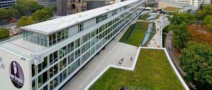 Berater im Bikini-Haus. Ein Blick auf die City West mit dem Geschäftshaus „Bikini Berlin“ am Zoo. Das Berliner McKinsey Büro nutzt Teile der oberen drei Etagen.