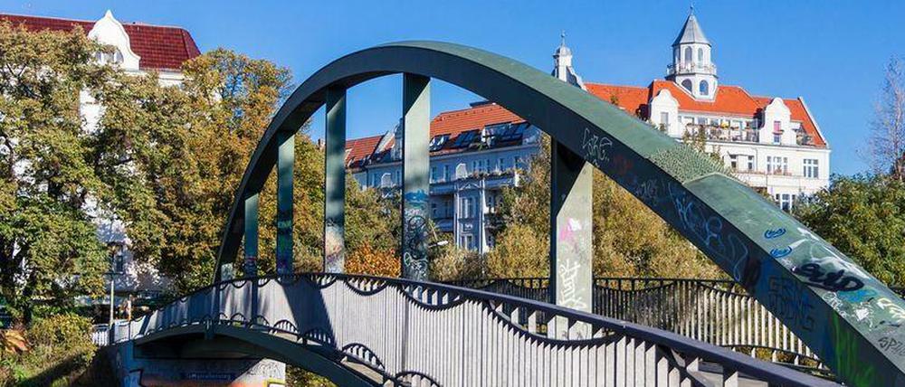 Blick von Süden aufs Nordufer, Ecke Torfstraße.