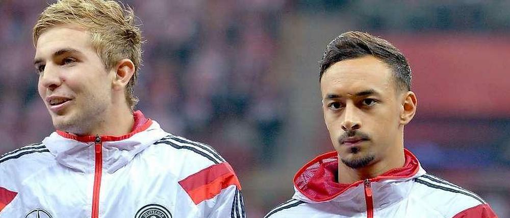 Karim Bellarabi (r.) wird gegen Irland auflaufen, Christoph Kramer (l.) nicht.