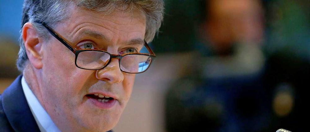 Muss bei den Anhörungen in Brüssel nachsitzen: Der designierte Kommissar für die Regulierung der Finanzmärkte, Jonathan Hill.