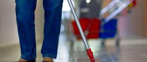 Bald ist Schluss mit niedrigen Verdiensten. Unter 8,50 Euro je Stunde darf bald niemand mehr bezahlen.