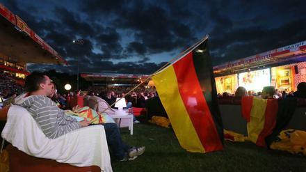 Public Viewing in der Alten Försterei in Berlin-Köpenick.