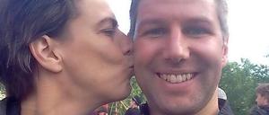 Verliebt in Berlin. Ex-Nationalspieler Thomas Hitzlsperger und die Journalistin Carolin Emcke beim Kreuzberger CSD. 