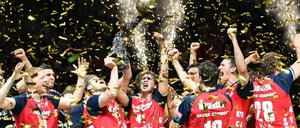 Ausgelassene Freude: Die SG Flensburg-Handewitt feiert den Champions-League-Sieg.