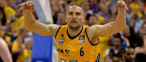 Feiert den Alba-Sieg: Sven Schultze.