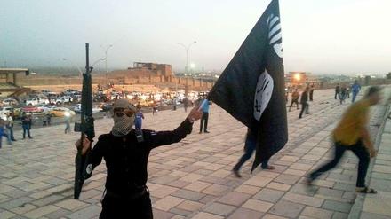 Kämpfer der Isis-Miliz in der irakischen Stadt Mosul. 