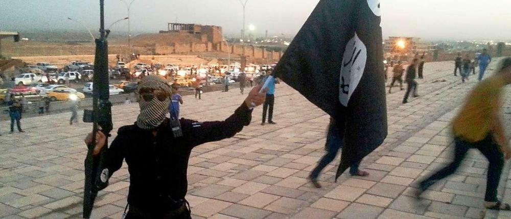 Kämpfer der Isis-Miliz in der irakischen Stadt Mosul.