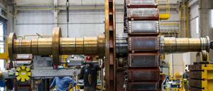 Hydro Power. Auch die Wasserkraft gehört zur Energiesparte von Alstom. Das Unternehmen steht dabei für mehr als 25 Prozent der weltweit installierten Stromerzeugungskapazität in diesem Bereich. Siemens ist am Alstom-Konkurrenten Voith Hydro beteiligt, GE ist in dem Geschäftsfeld nicht aktiv. 