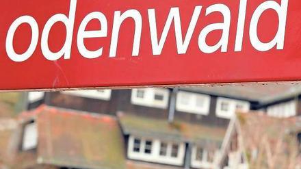 Synonym für Unprofessionalität und mangelndes Fingerspitzengefühl. Die einstige Vorzeigeeinrichtung Odenwaldschule im hessischen Ober-Hambach muss einen immer größeren Imageverlust verkraften. 