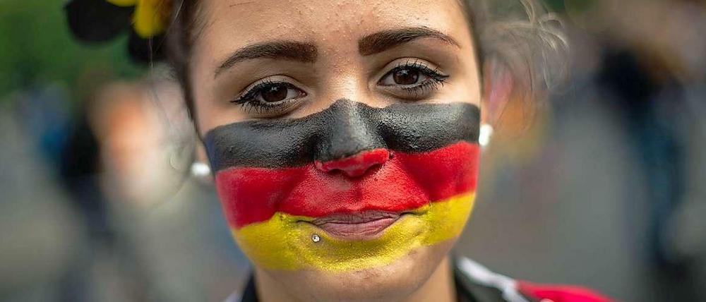 Vorsicht vor billiger Fan-Schminke.