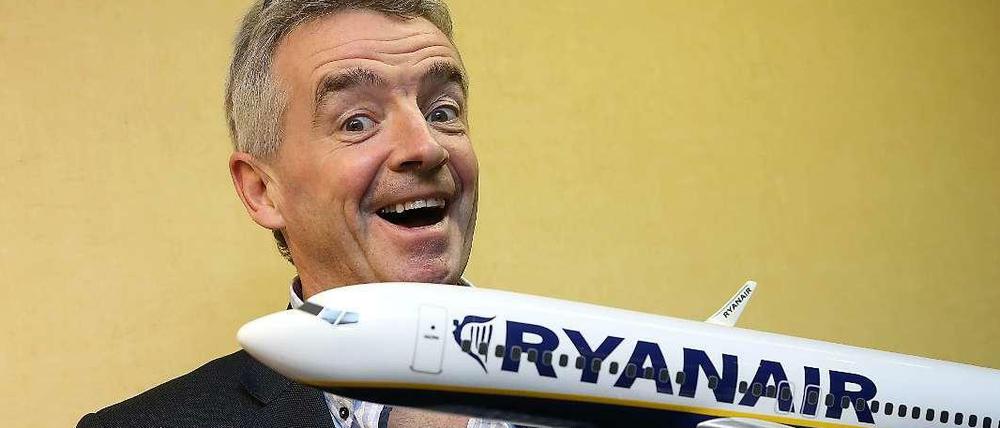 So isser: Immer gut drauf, dabei ein bisschen frech und in jedem Fall erfolgreich - Ryanair-Chef Michael O'Leary. 