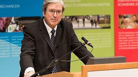 Neuer BTU-Präsident. Der Chemiker Jörg Steinbach.
