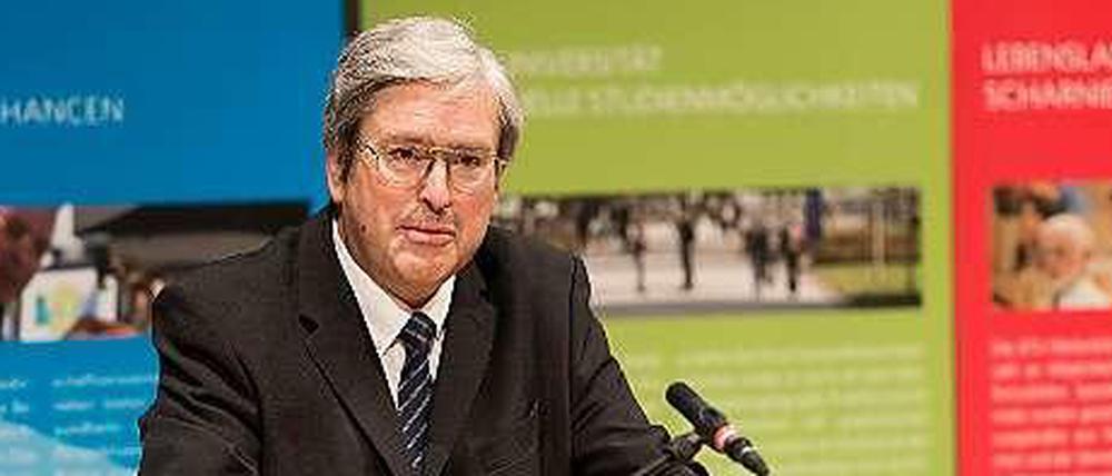 Neuer BTU-Präsident. Der Chemiker Jörg Steinbach.
