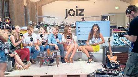 Die Sendung „Living Room“ bei Joiz.