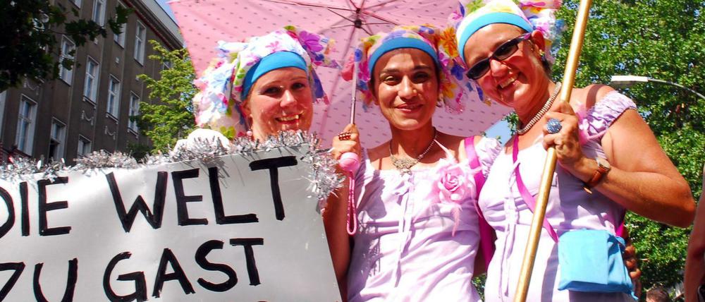 Protest und Party. Beim CSD gehen Politisches und Persönliches zusammen, in diesem Jahr gleich zwei Mal.