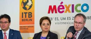 "Wir haben fast alles" - Fremdenverkehrsdirektor Vicente Salas (links) preist Mexiko als Reiseland an. Unterstützt wurde er am Mittwoch von der mexikanischen Botschafterin Patricia Espinosa Cantellano und ITB-Messeleiter David Ruetz.