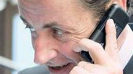 Abgehört. Sarkozy beantragte deshalb ein Telefon unter anderem Namen. Foto: dpa-epa