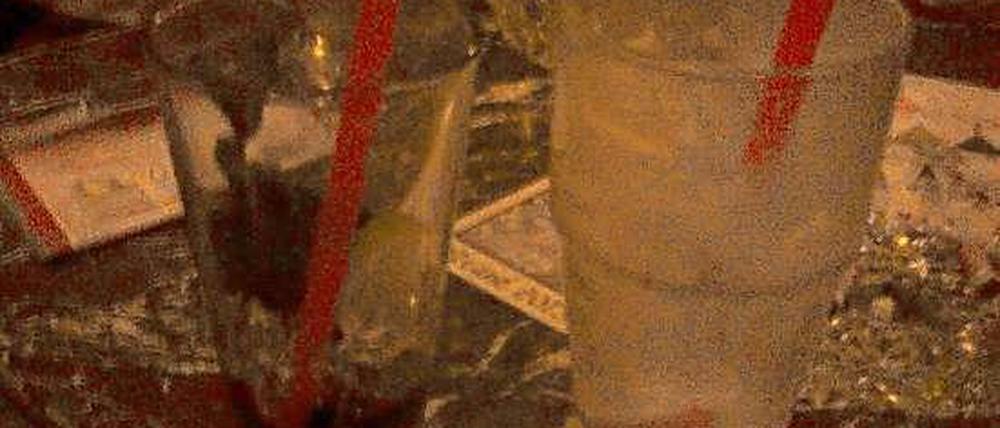No ladies, just drinks.