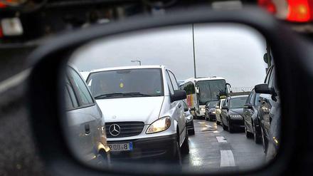 Wenn's mal wieder ein bisschen länger dauert ... dann ist vielleicht die Autobahn gesperrt.