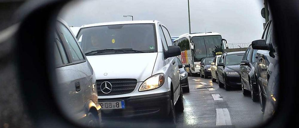 Wenn's mal wieder ein bisschen länger dauert ... dann ist vielleicht die Autobahn gesperrt.