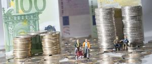 Ein millionenschwerer Rechenfehler hat in den vergangenen Jahren für fehlerhafte Zuteilung bei den gesetzlichen Krankenkassen gesorgt. 