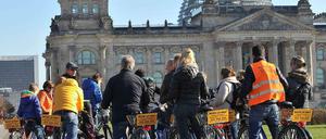 Winter light. In Berlin ist in diesem Februar Radelwetter - sofern der kräftige Wind nicht gerade von vorn kommt.