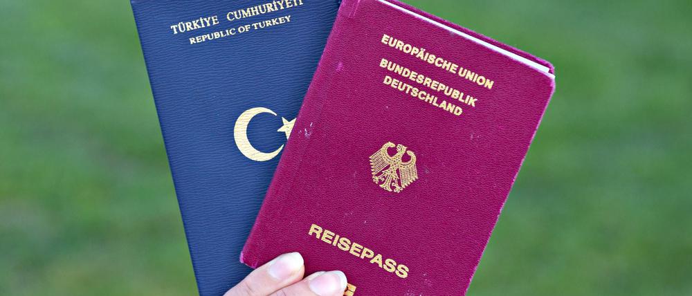 Doppelte Staatsbürgerschaft? Nach langem politischen Hin und Her soll dies nun möglich werden.