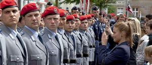 Gelöbnis in Brandenburg. Mehr als 900 Soldaten sind hier in Beelitz stationiert.